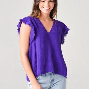 2/$30 Stark X Purple Gauzy Short Sleeve V Neck Top SZ XS